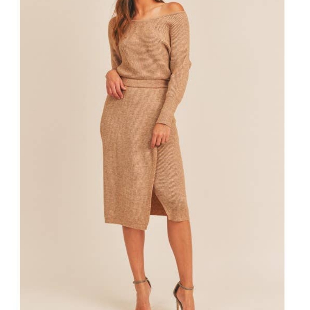 NWT Ribbed Knit Sweater & Skirt Set